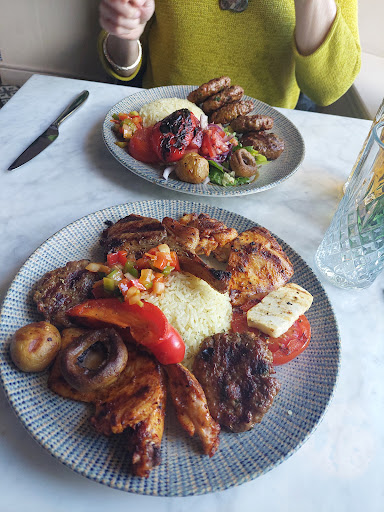 Photo of Mem's Kitchen - 11 Saturday Market Pl, King's Lynn PE30 5DQ